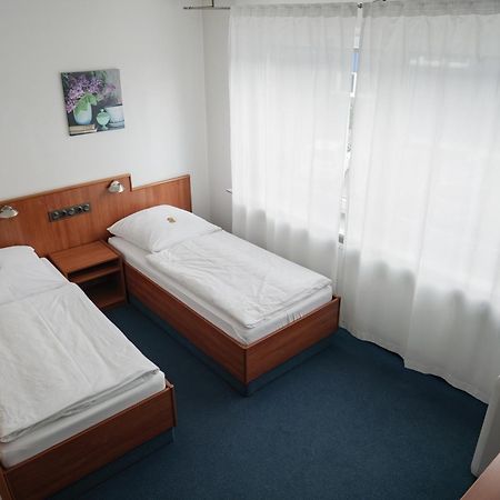 Airport Lounge Hotel Duesseldorf מראה חיצוני תמונה