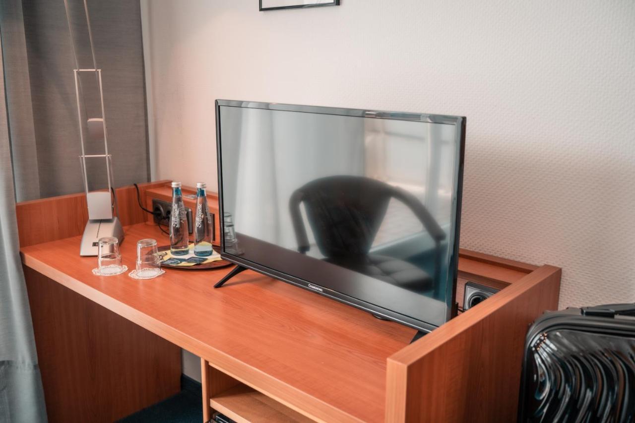 Airport Lounge Hotel Duesseldorf מראה חיצוני תמונה